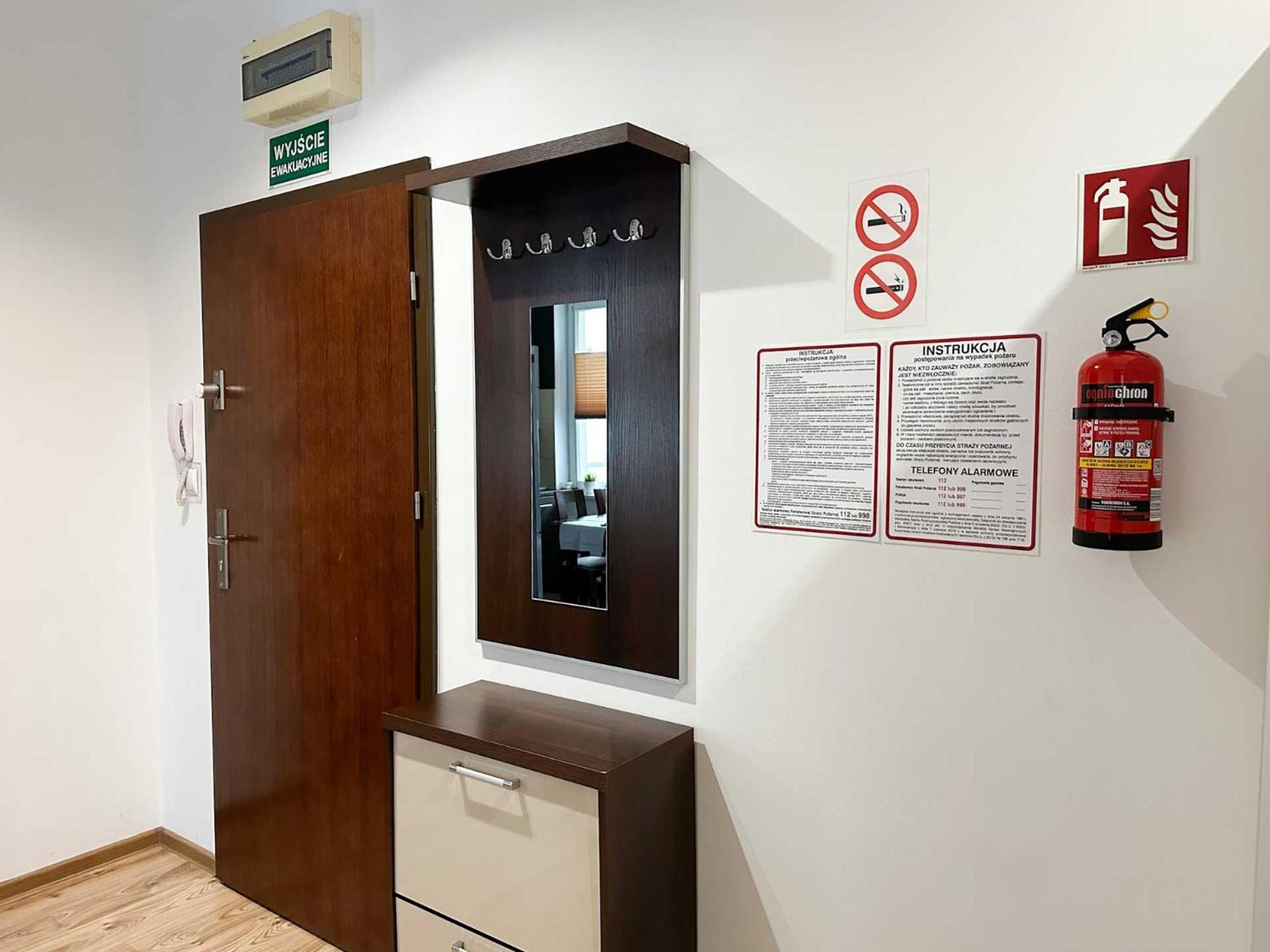 Nowy Dwór Mazowiecki Dmk Green Apartment Near Warsaw-Modlin Airport מראה חיצוני תמונה